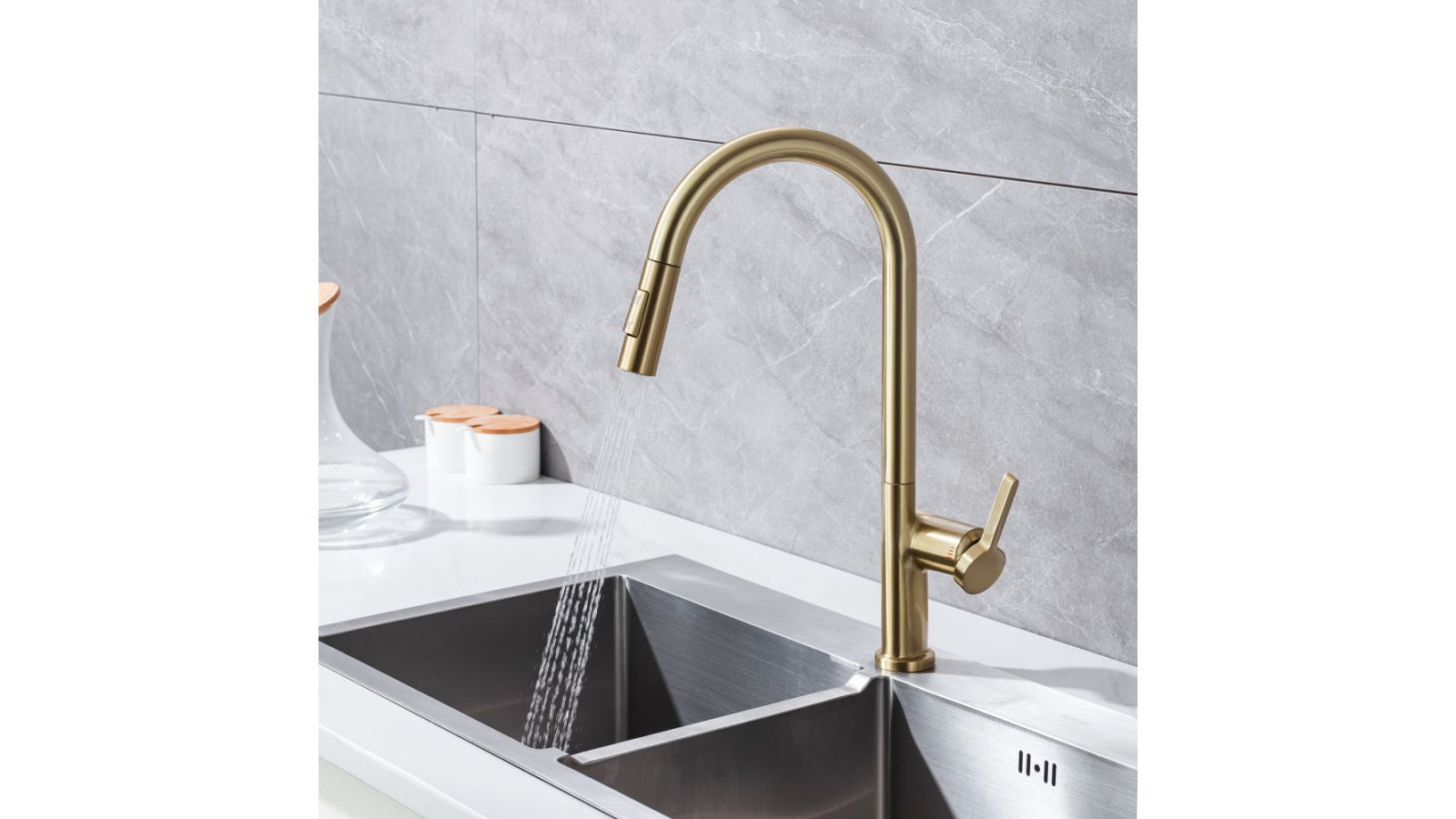 UPC pull down kitchen faucet